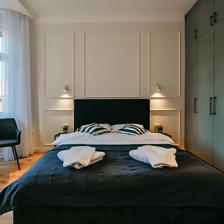 Porta - Free Parking