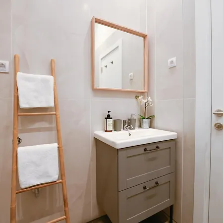 Porta - Free Parking Apartmán *