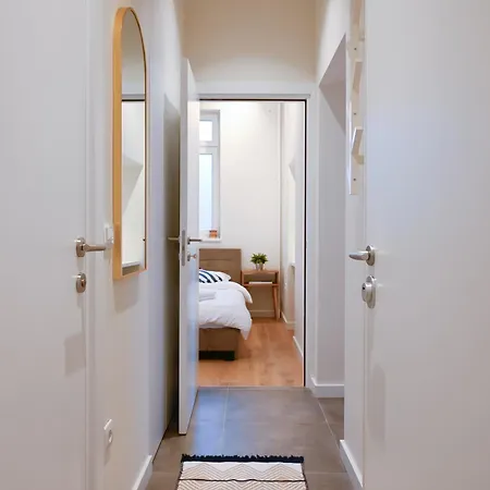 Porta - Free Parking